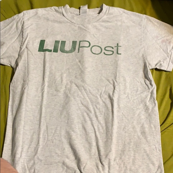 LIU Post - T-Shirt - Picture 1 of 2